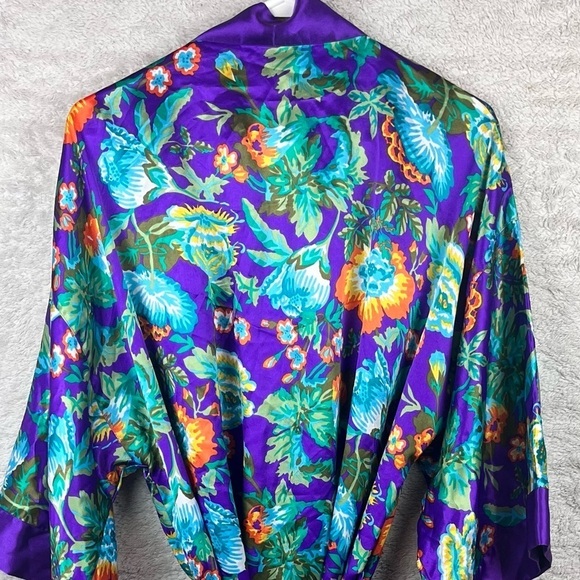 Vintage VICTORIA'S SECRET Gold Label Vintage 90s 80s Purple Floral Robe one size - Picture 10 of 15